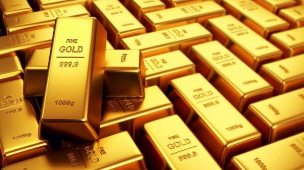 Gold rises on Fed rate cut hopes, Middle East tensions 