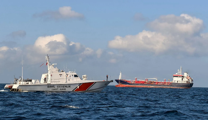 Turkish rescue teams search for 10 missing after cargo ship sinks off Istanbul